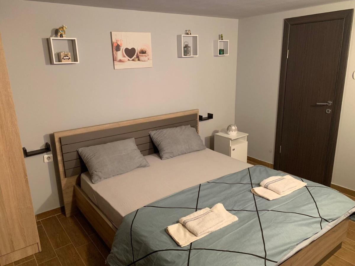 Apartman Daca Podgorica Kültér fotó